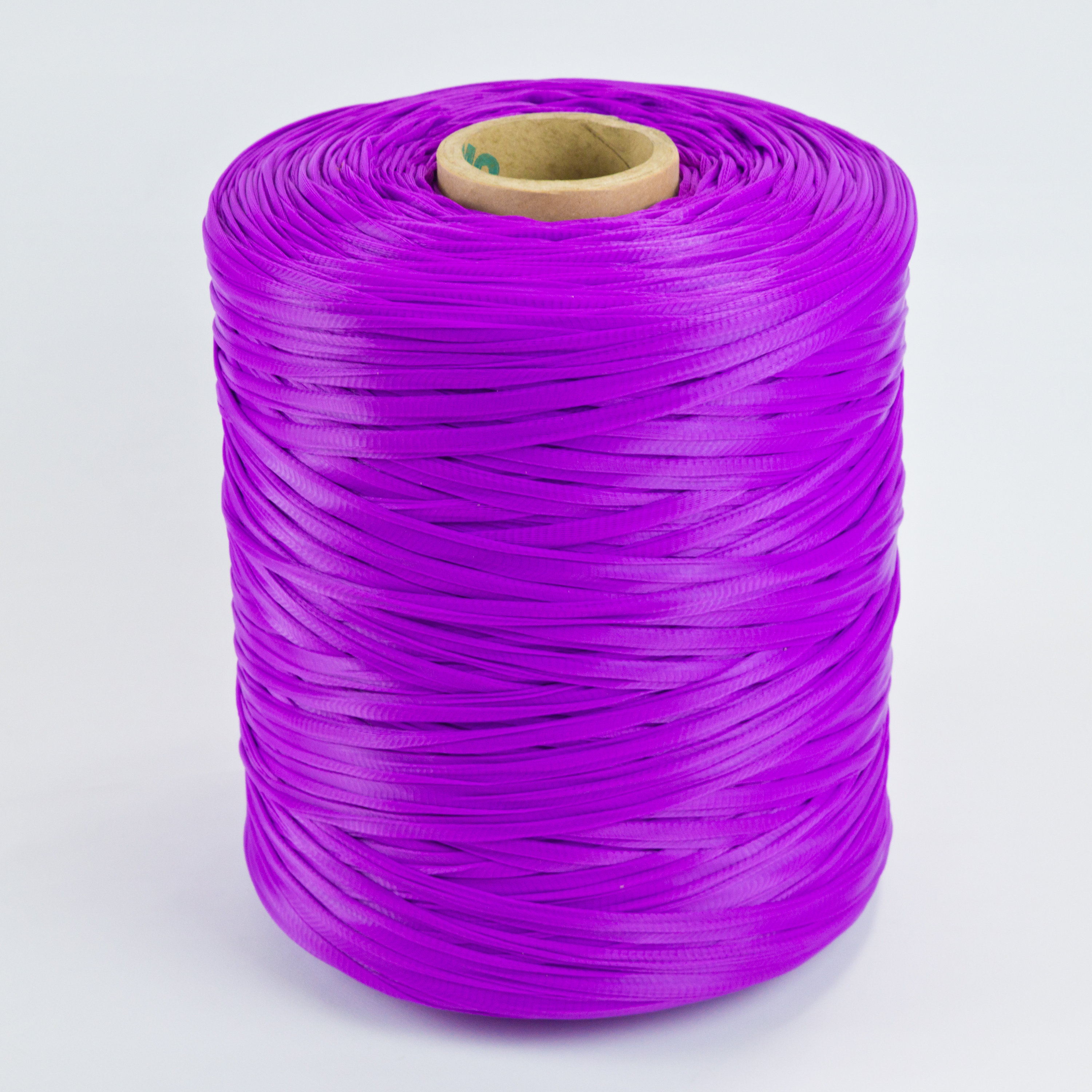 Hilo viveristico morado en bobina