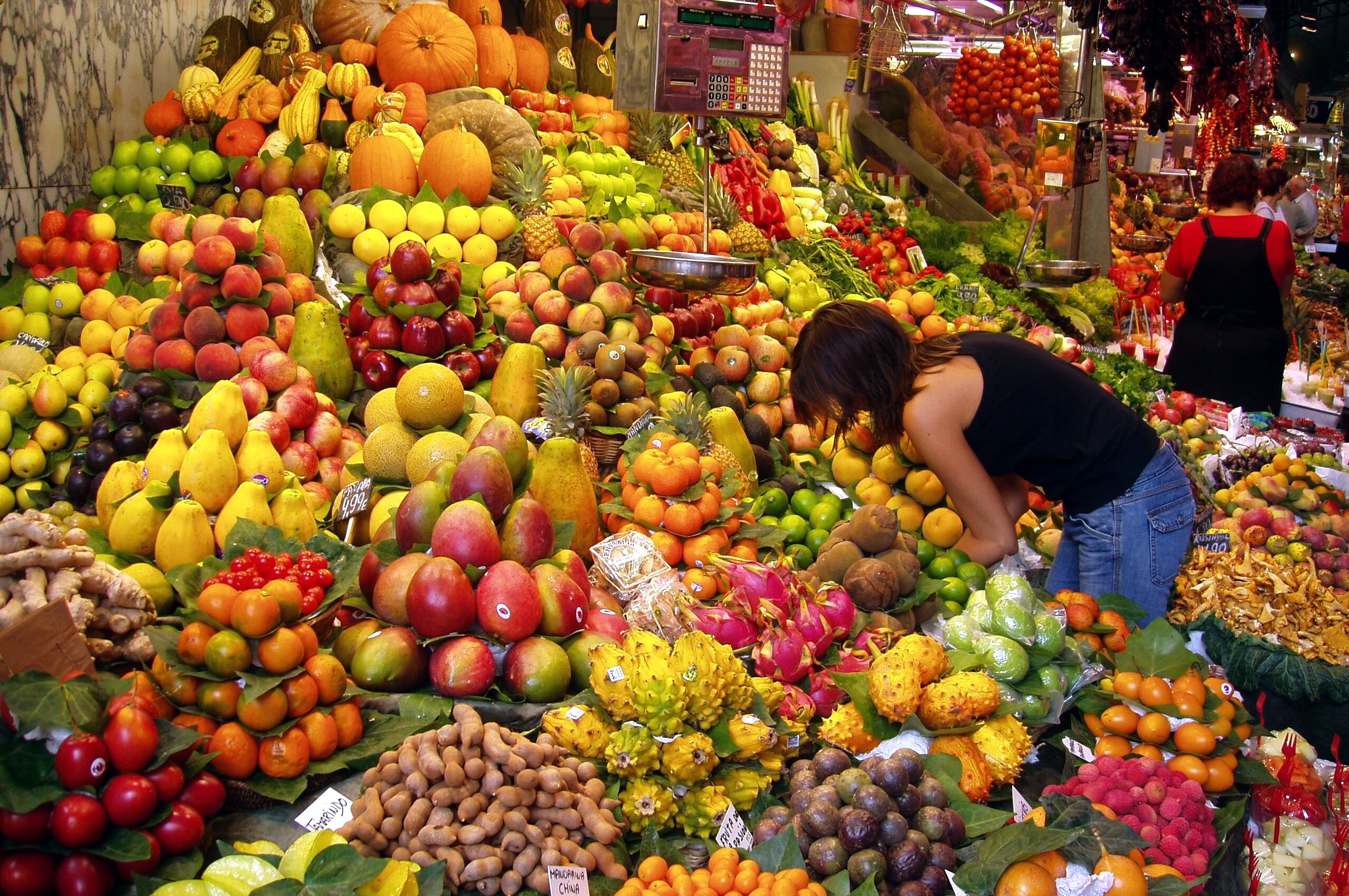 Cosecha de frutas en mercado